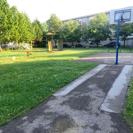 Apartment Karlovac Center Luaran gambar