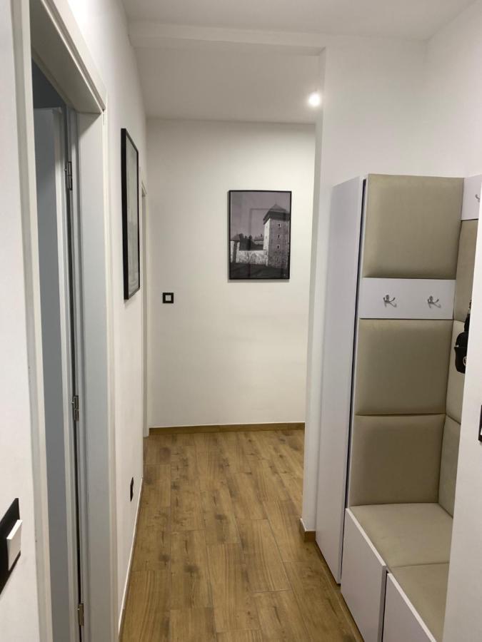 Apartment Karlovac Center Luaran gambar